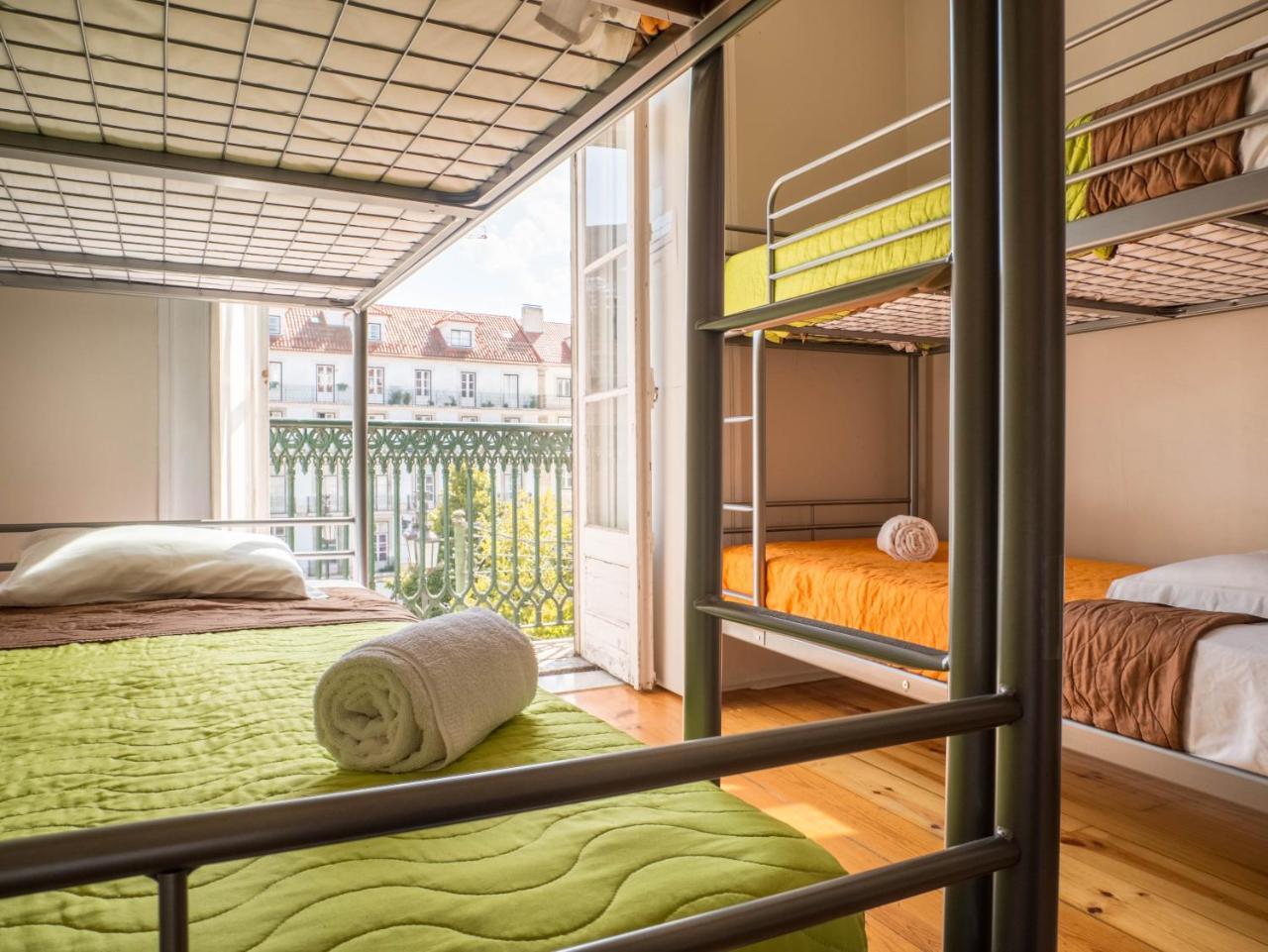 No Limit Bairro Alto Hostel Lisboa Екстериор снимка