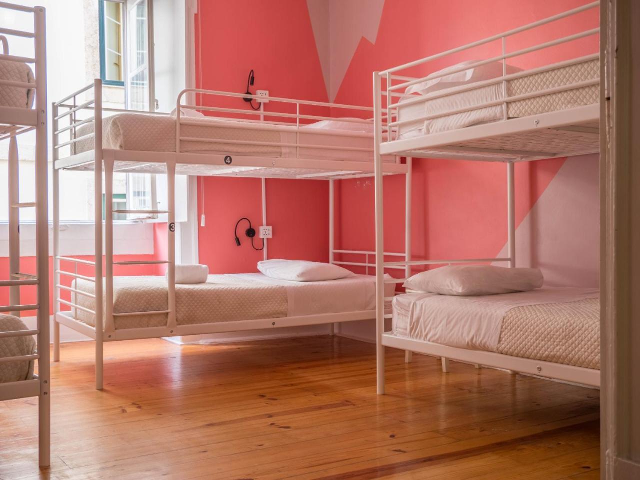 No Limit Bairro Alto Hostel Lisboa Екстериор снимка